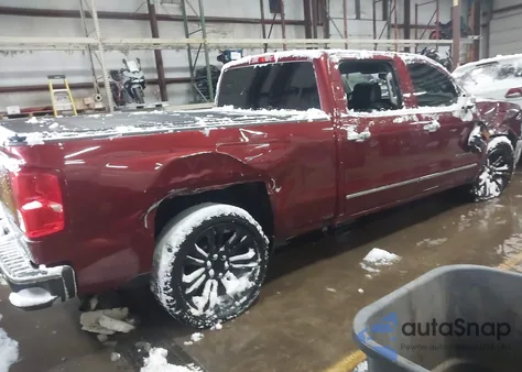 2016 Chevrolet Silverado 1500 1Lz z USA, uszkodzony, nr VIN 3GCUKSEC5GG295192